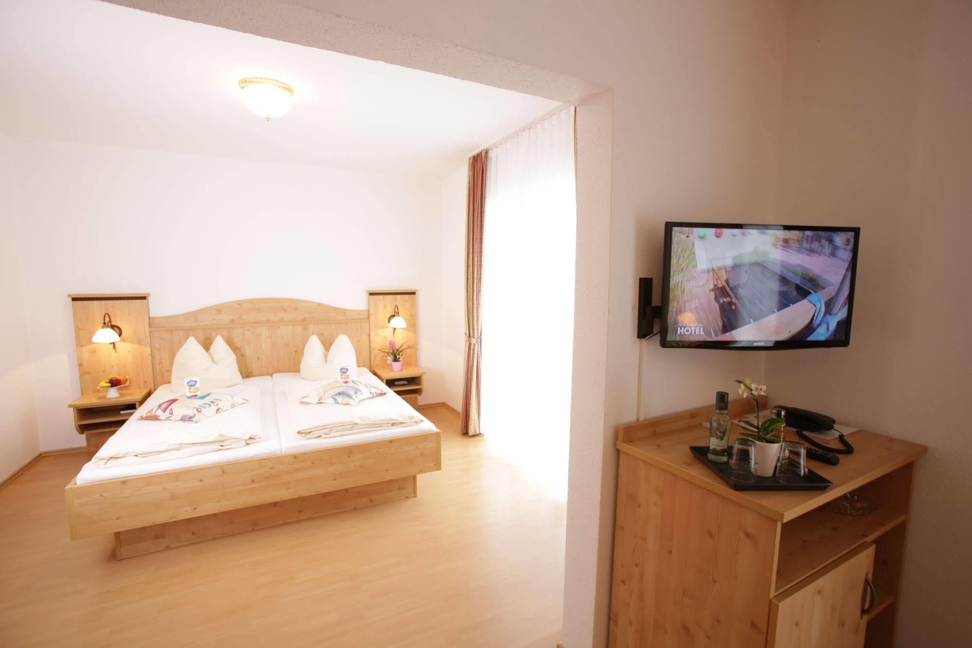 Hotel Am Kureck Bad Wiessee Zewnętrze zdjęcie